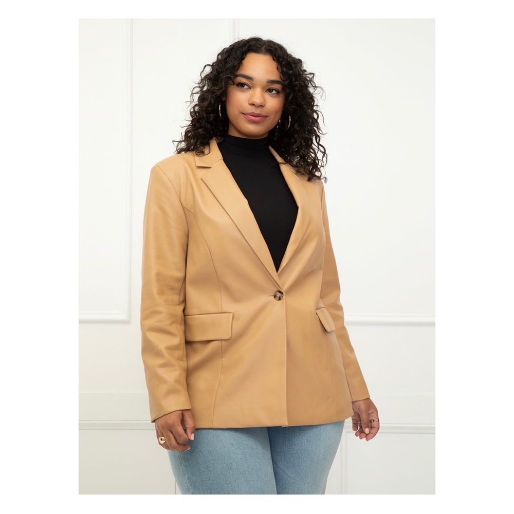 ELOQUII Elements Faux Leather Blazer